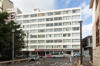 2 Bedroom Property for Sale in Gardens Western Cape